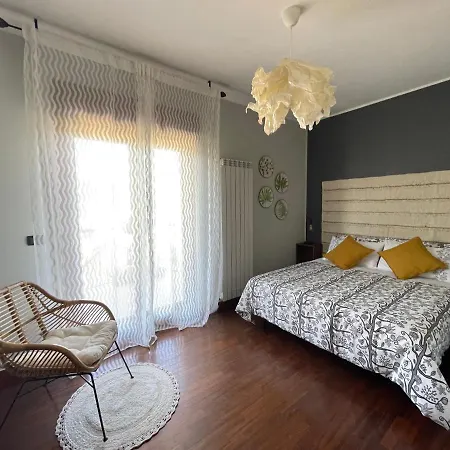 Casa Katiu' Due Indipendenti In Di 83 Mq Bed & Breakfast