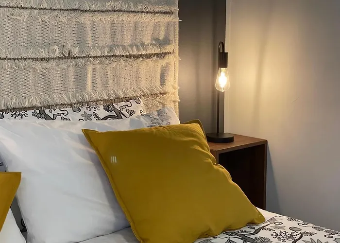 Oda ve Kahvaltı Casa Katiu' Due Indipendenti In Di 83 Mq LʼAquila